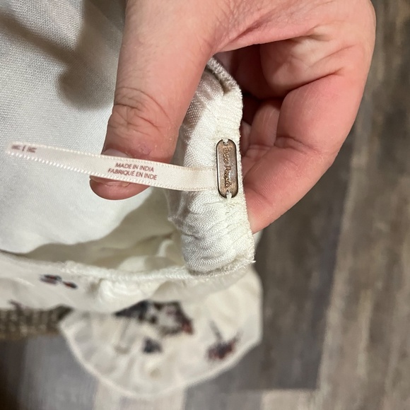 Free People Oxford Embroidered Mini Boho Dress Long Sleeves CutOut Back - Picture 5 of 5